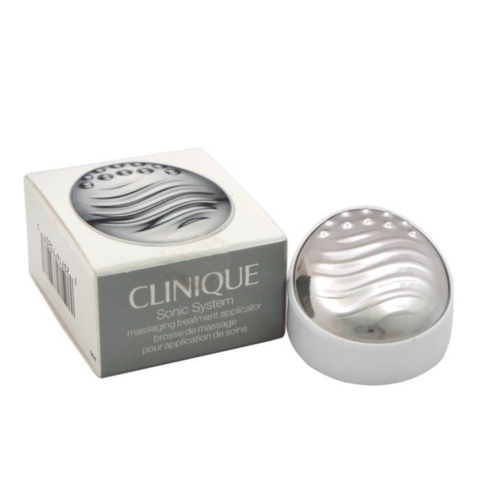 Clinique Massaging Treatmemt applicator